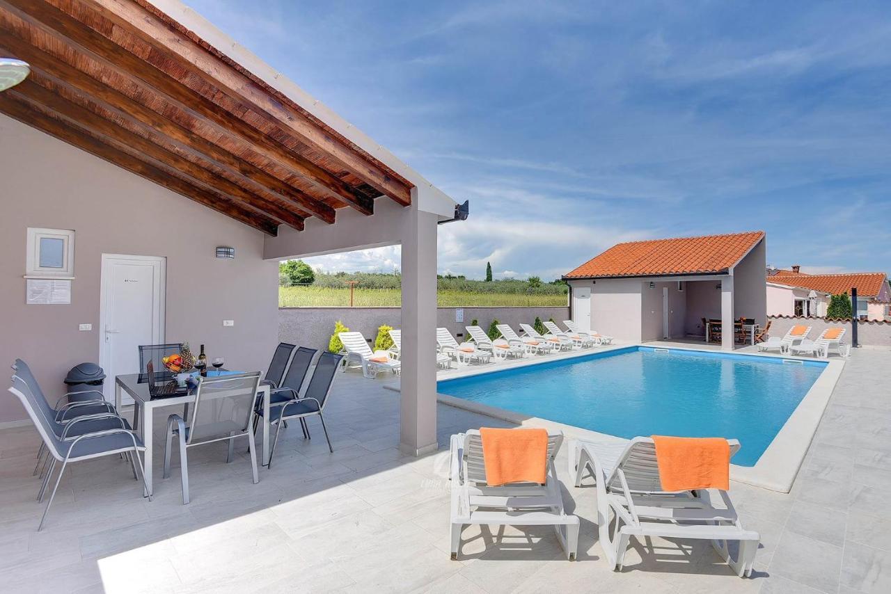 Villa Brcina Pula Ngoại thất bức ảnh
