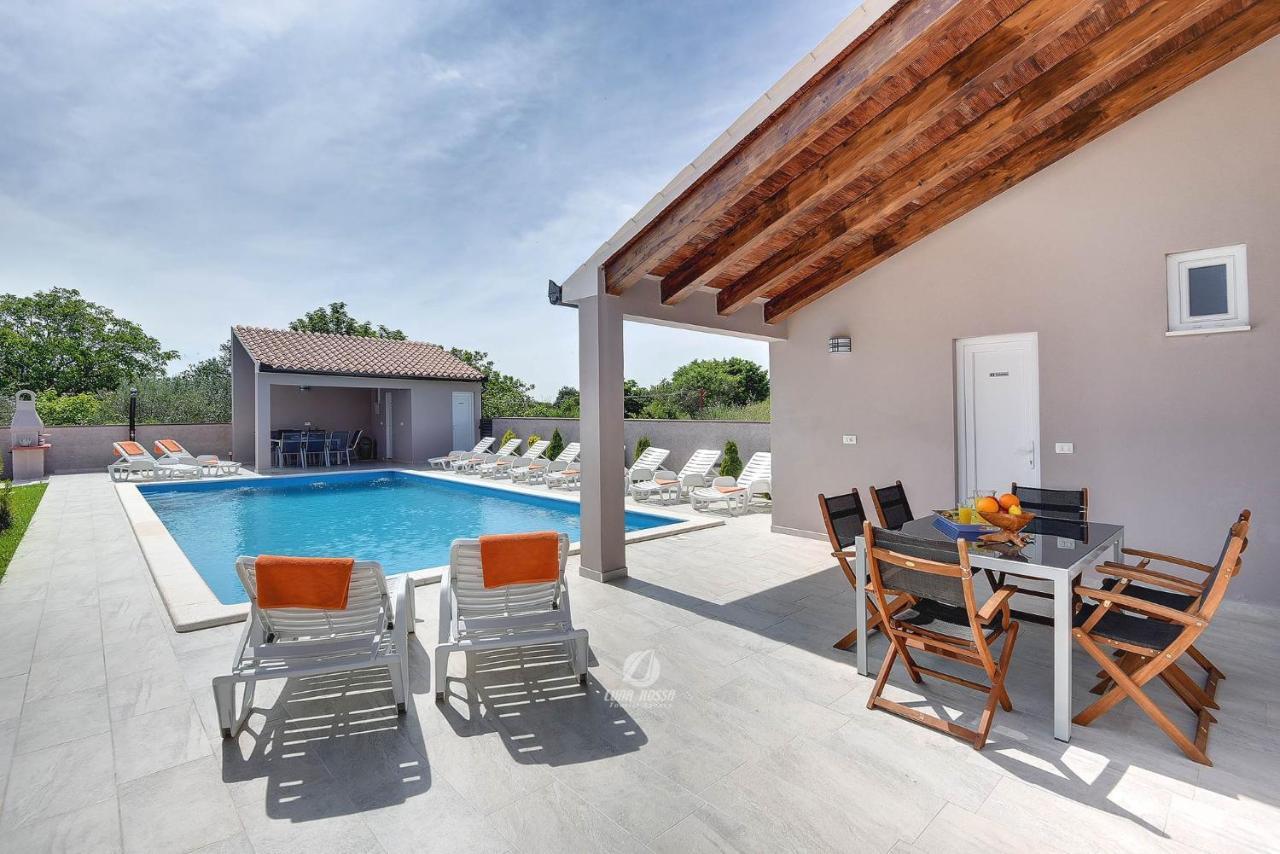 Villa Brcina Pula Ngoại thất bức ảnh