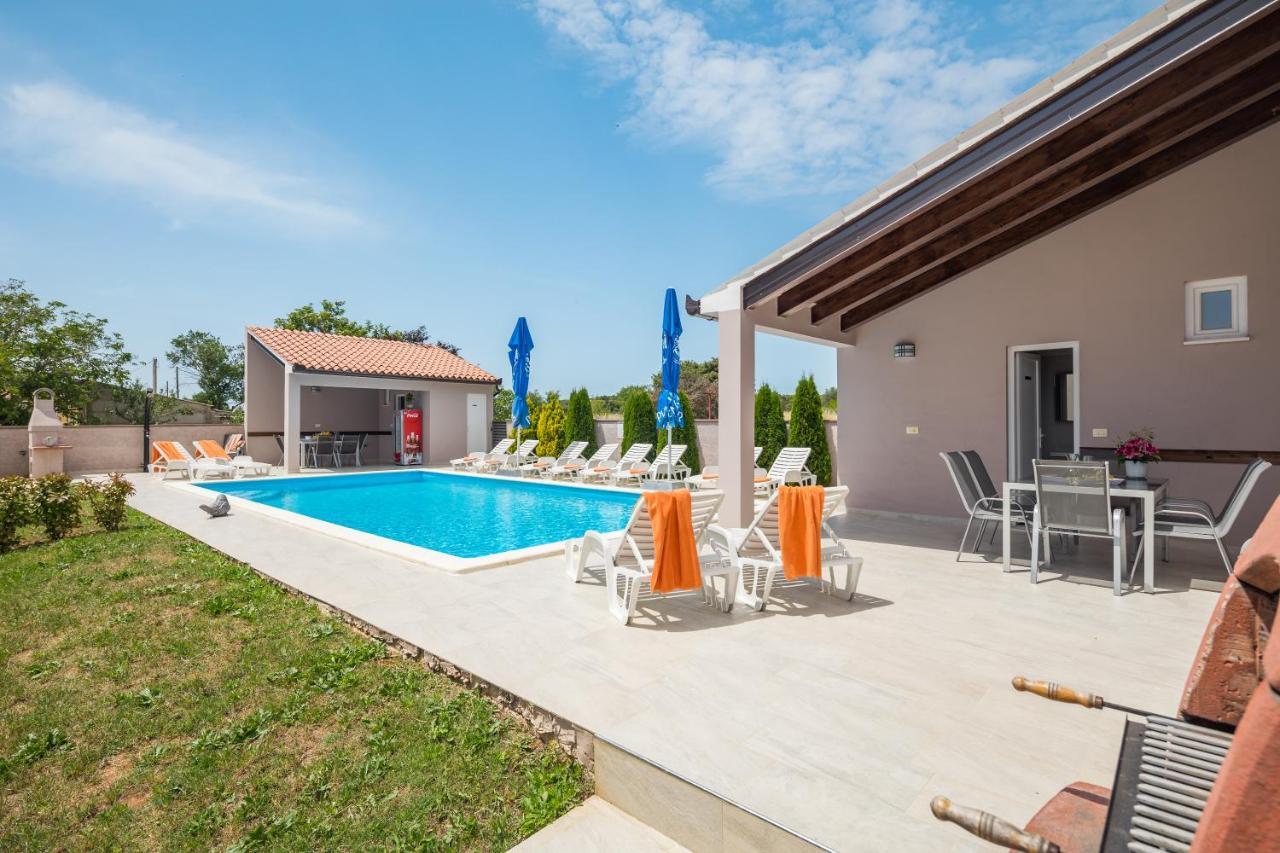 Villa Brcina Pula Ngoại thất bức ảnh